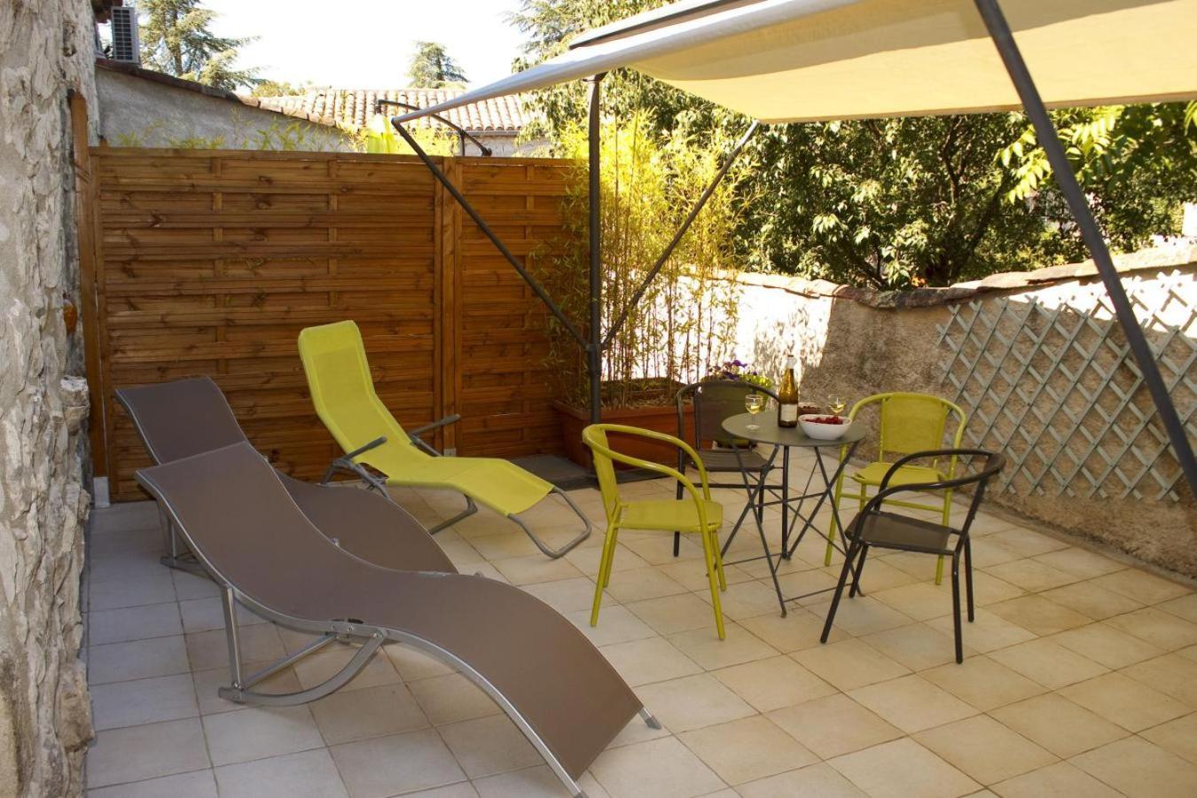Mas Des Falaises Saint Alban Auriolles 外观 照片